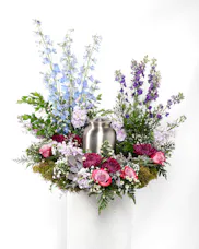 Elegance of Earth Cremation Arrangement