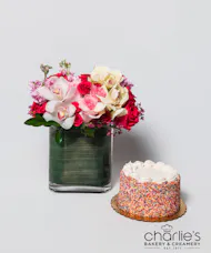 Blooming Confections Deluxe w/ Cake