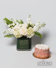 Flourish & Frosting Deluxe w/ Cake