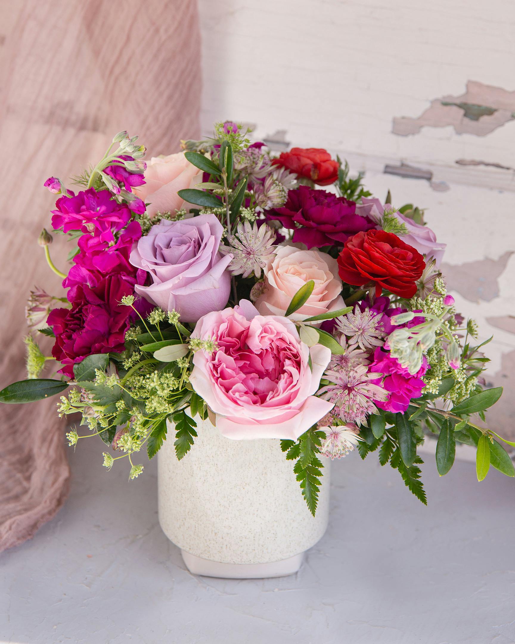 Rose Arrangement In Bloom Florist SameDay Delivery Orlando, FL